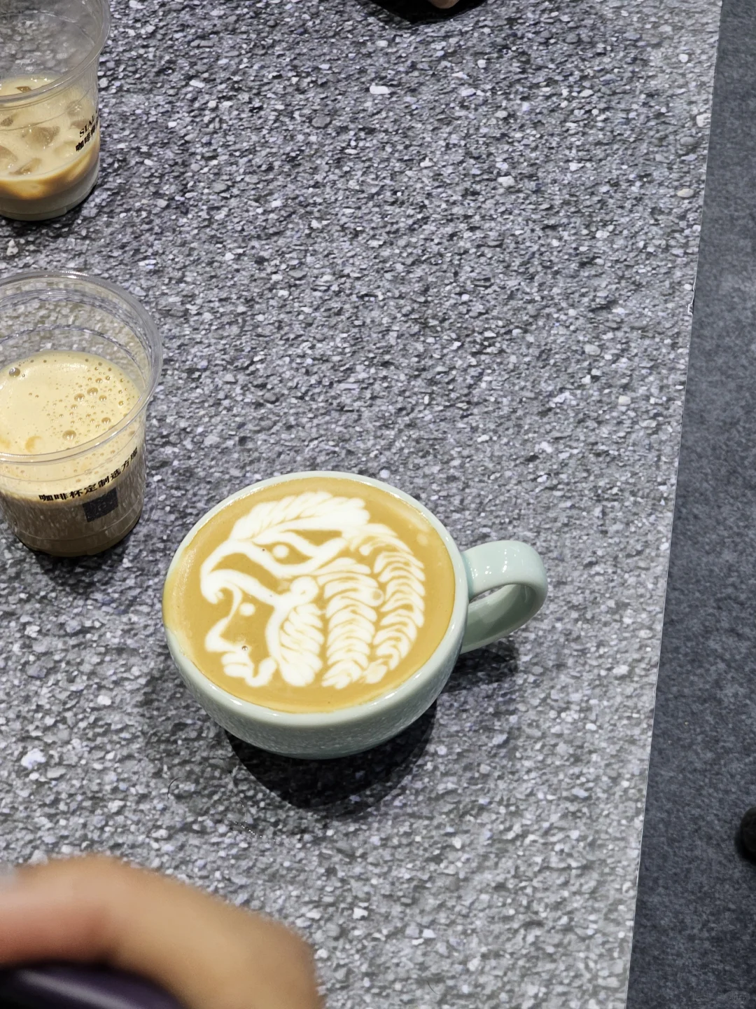 食品展真的太好吃了