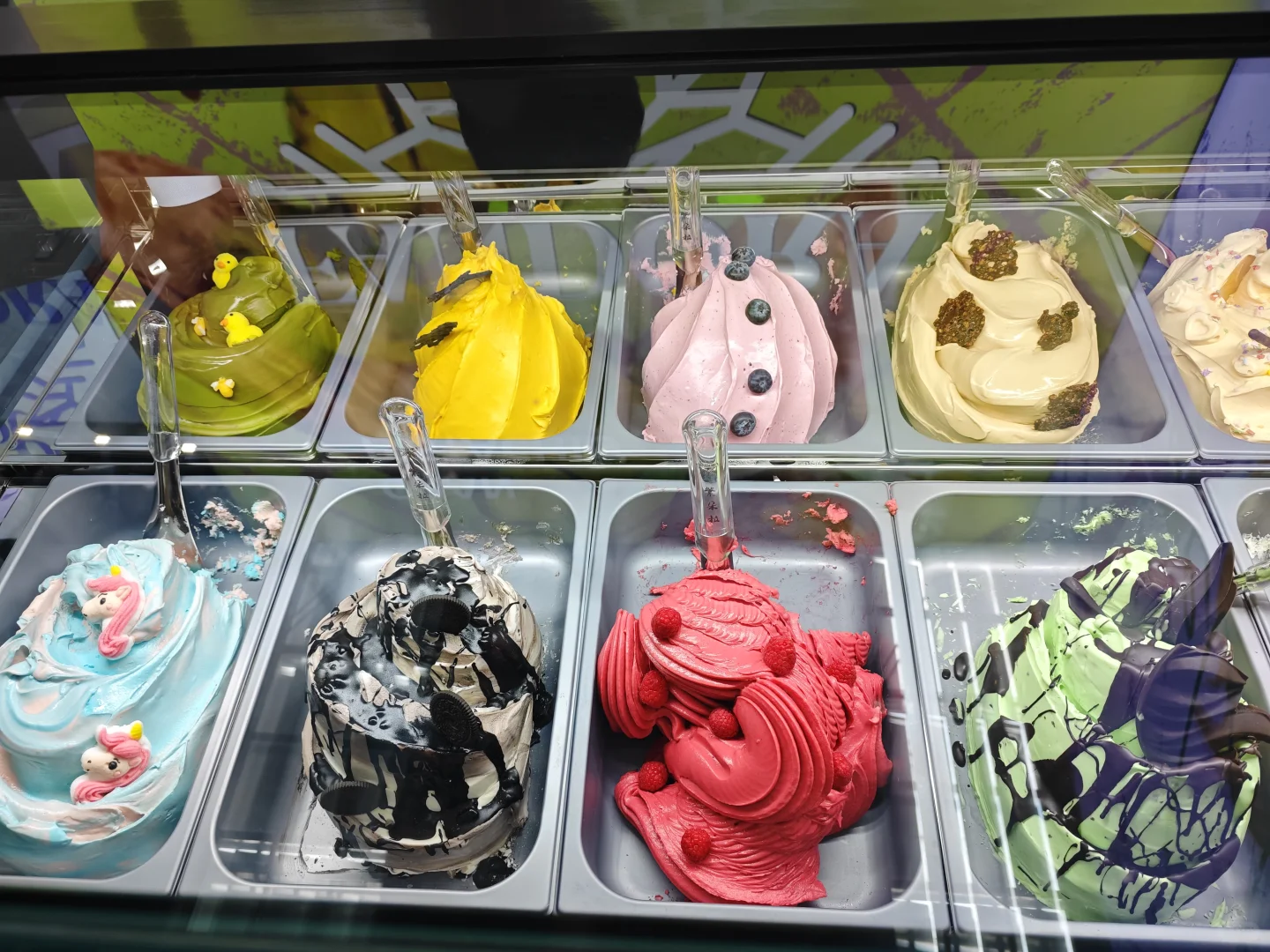 你知道的，机器人会展特别好吃