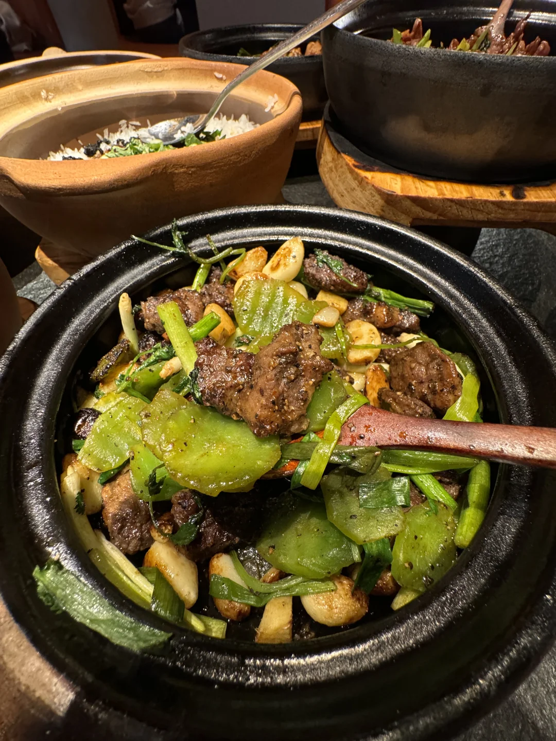 哈尔滨会展负一。。。排队王。。。