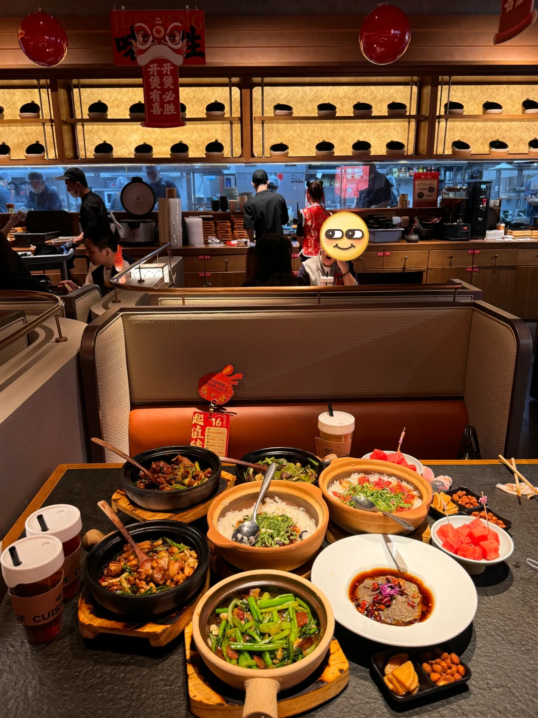 哈尔滨会展负一。。。排队王。。。