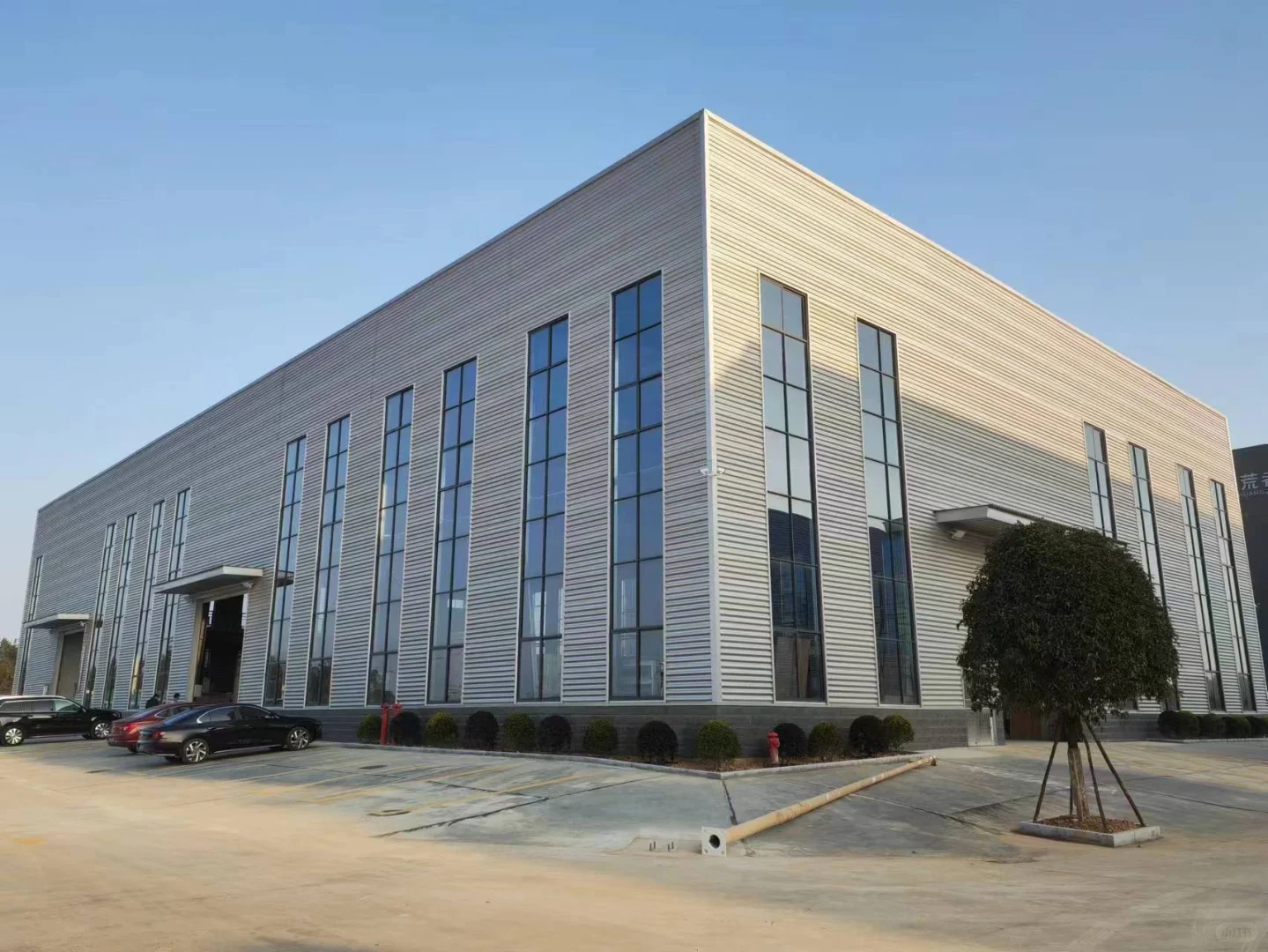 ?鲁班会展长沙展览搭建工厂实拍?