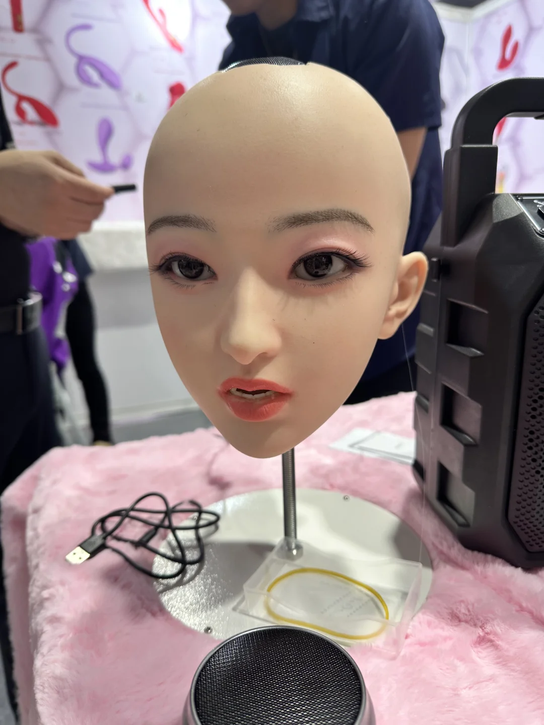 成人展真的太好玩了～✈️