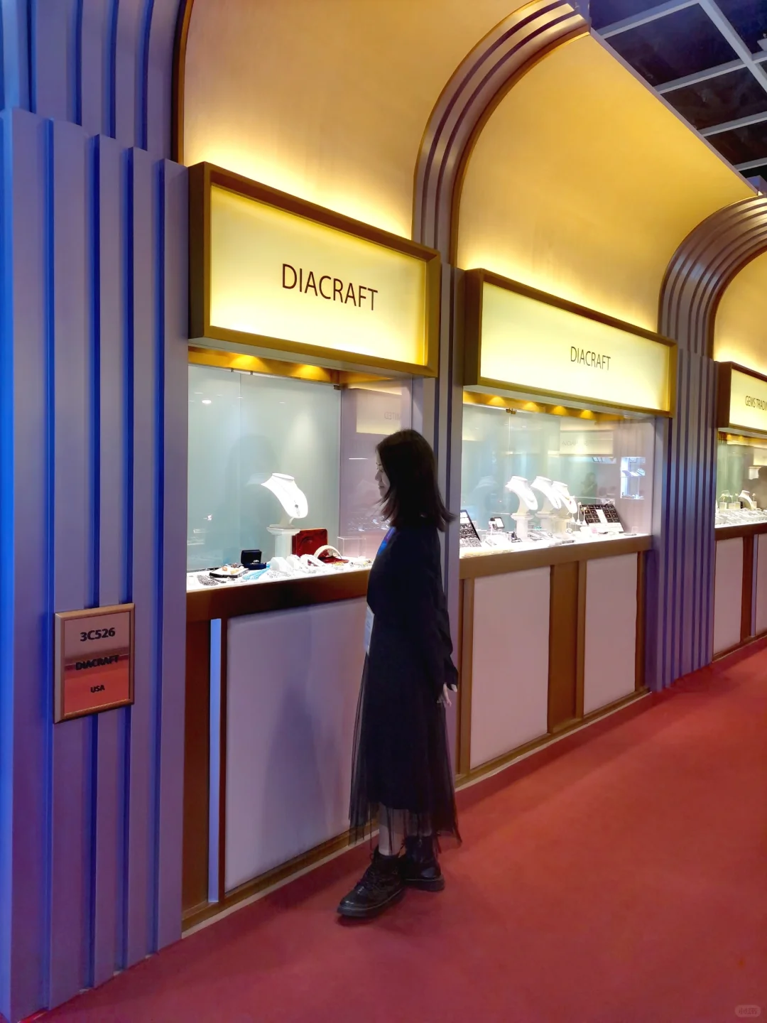 香港会展做翻译一天800 钱真难赚啊家人们