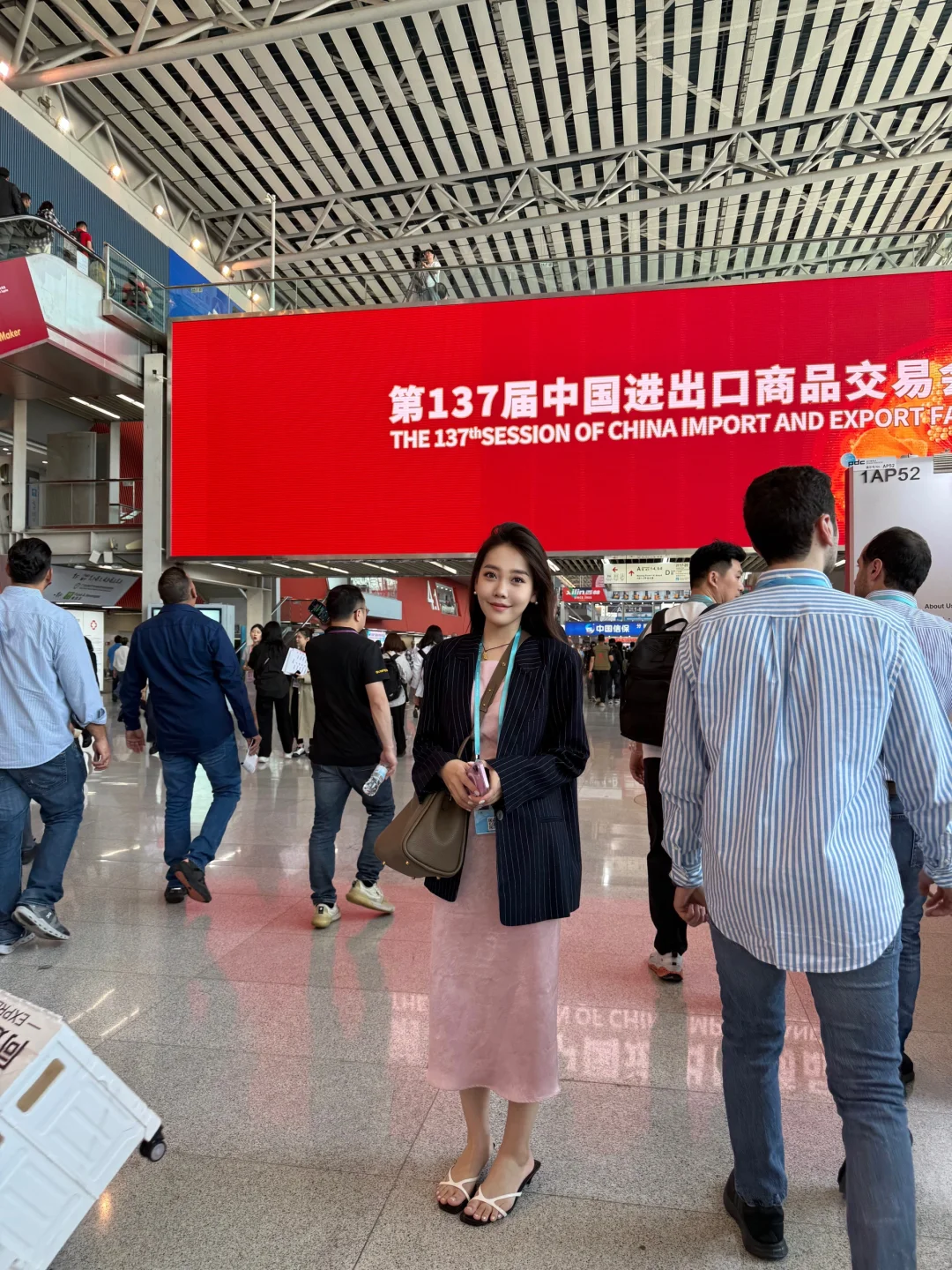 广交会好多人啊