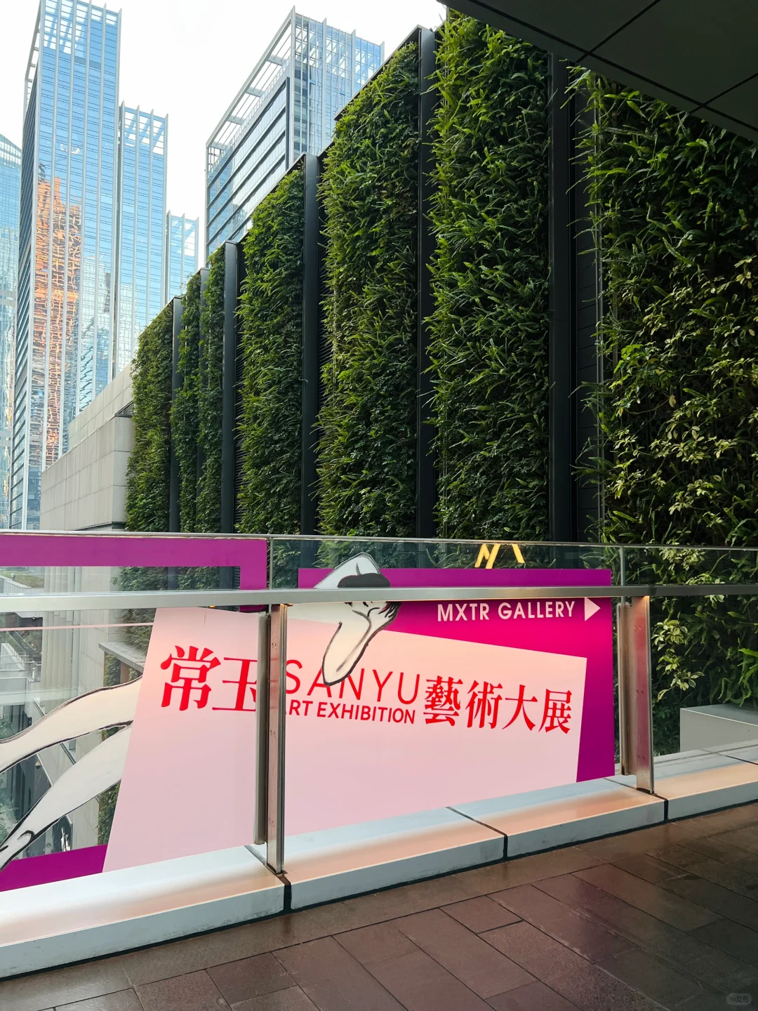 周杰伦钟爱的艺术家画展来深圳万象天地了