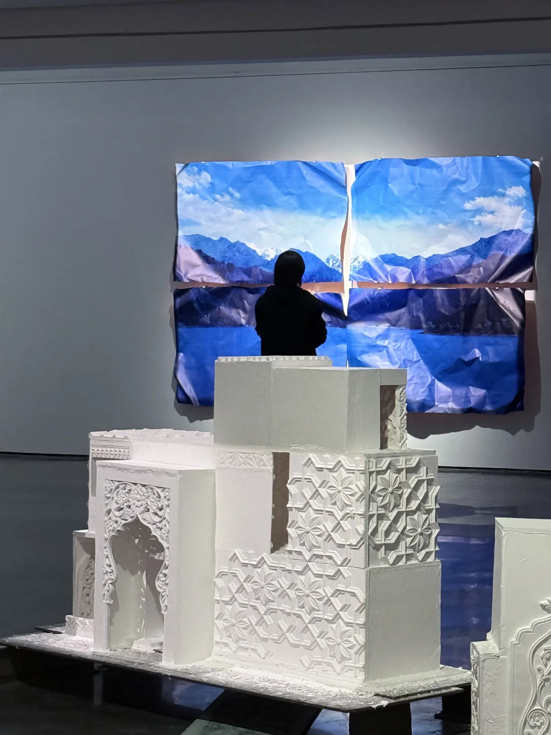 这个展览让我发现自己是如何被社会规训的