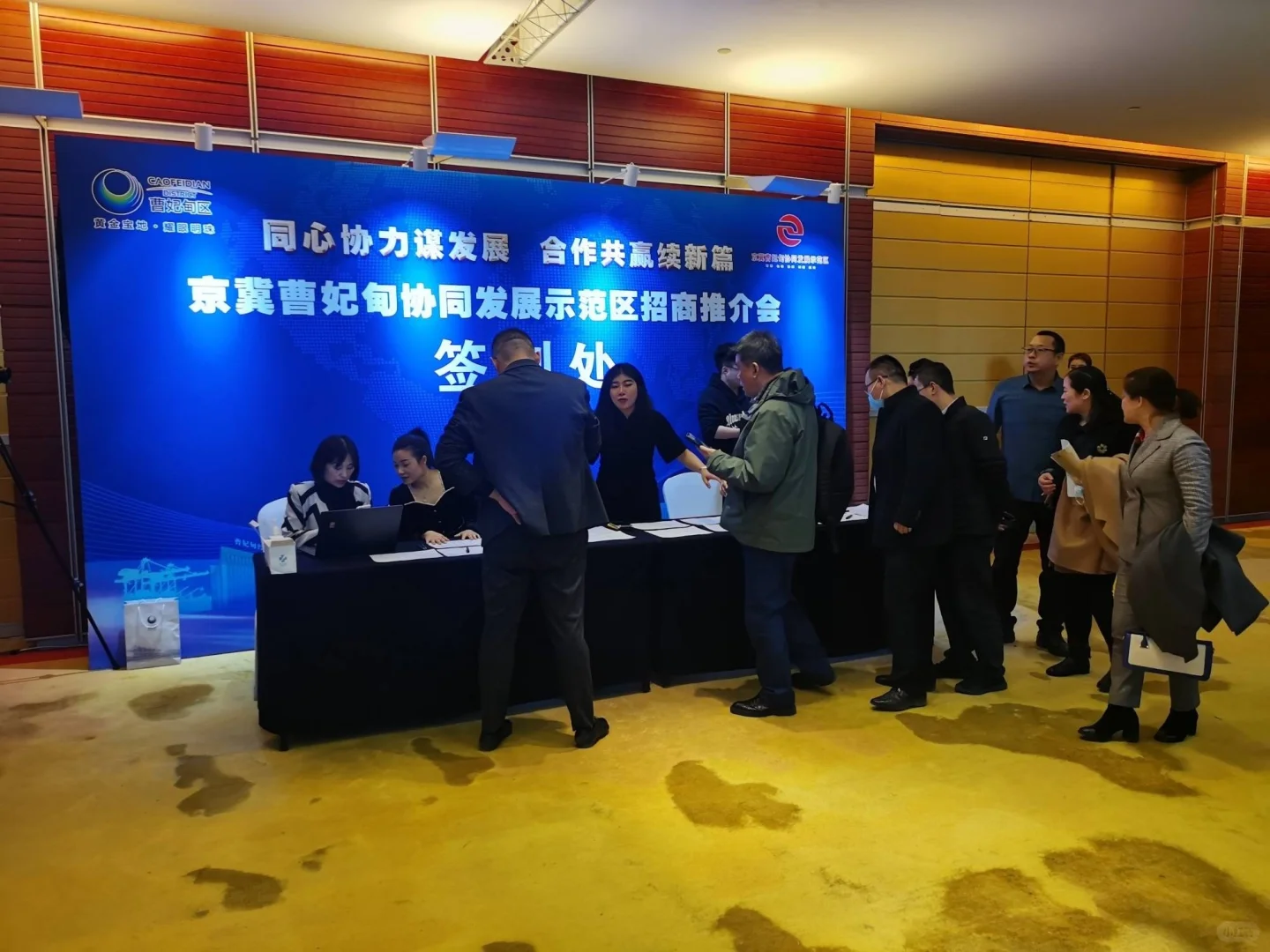 展会服务公司-展会讲解员-男女礼仪/模