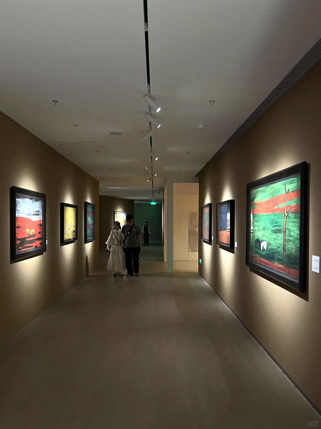 周杰伦钟爱的艺术家画展来深圳万象天地了