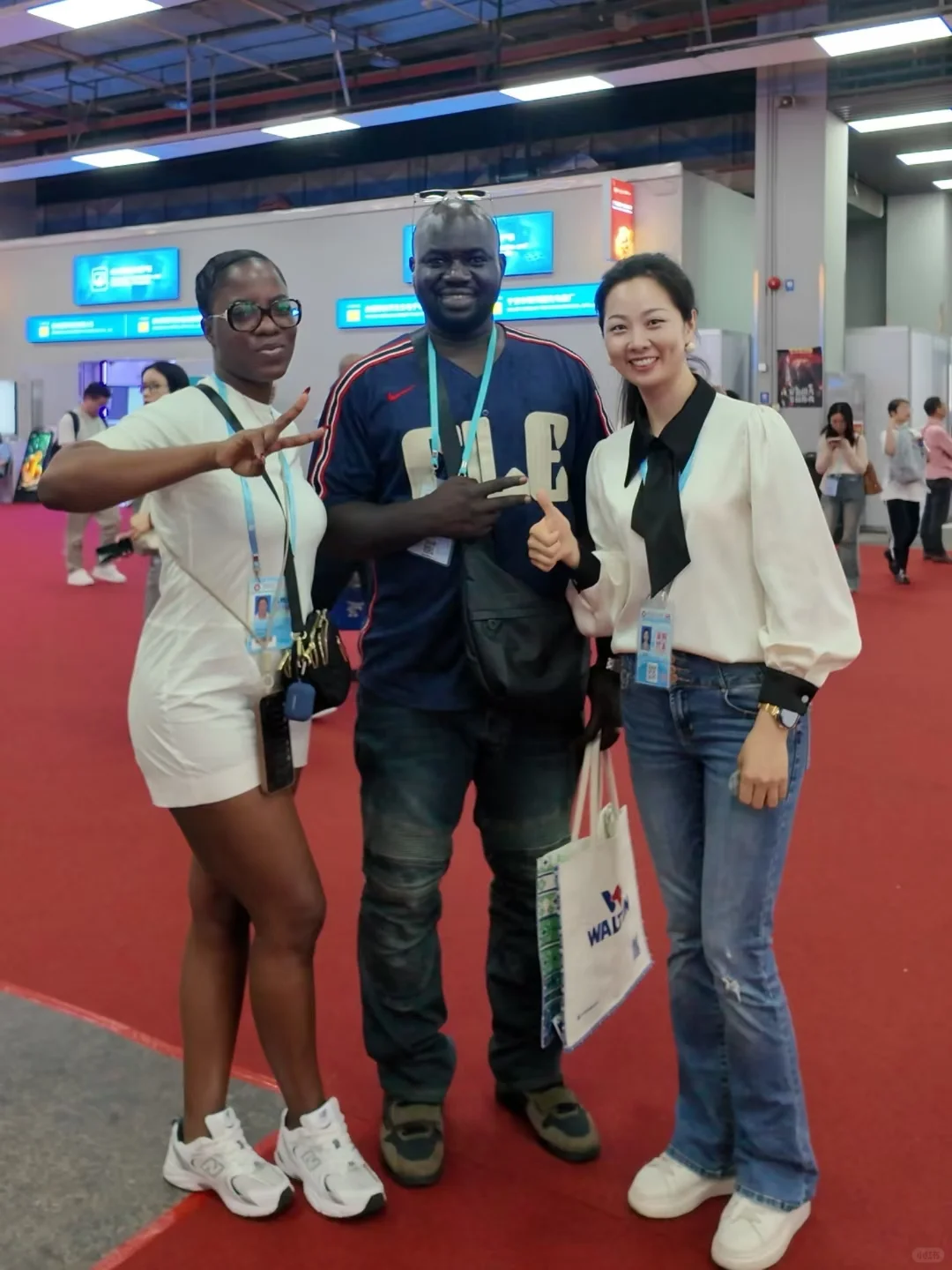 这样参加外贸展会，难怪能开大单......