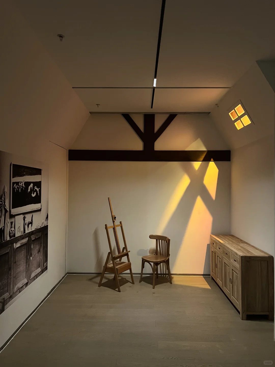 周杰伦钟爱的艺术家画展来深圳万象天地了