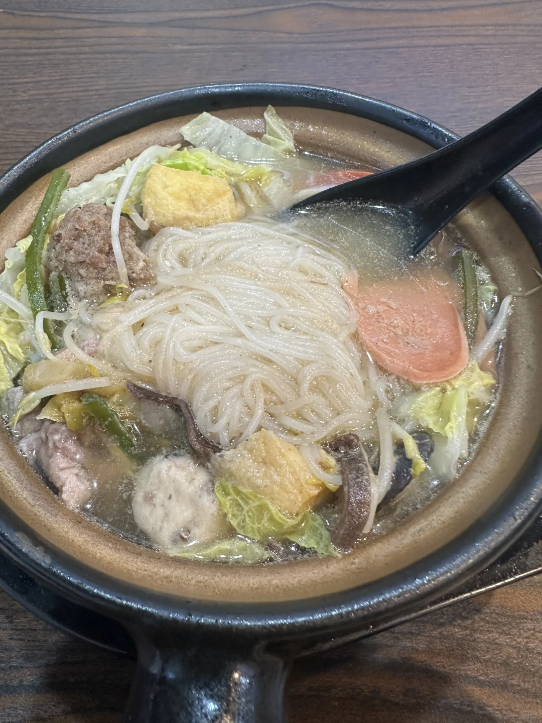 会展B区，令人惊艳的砂锅粉