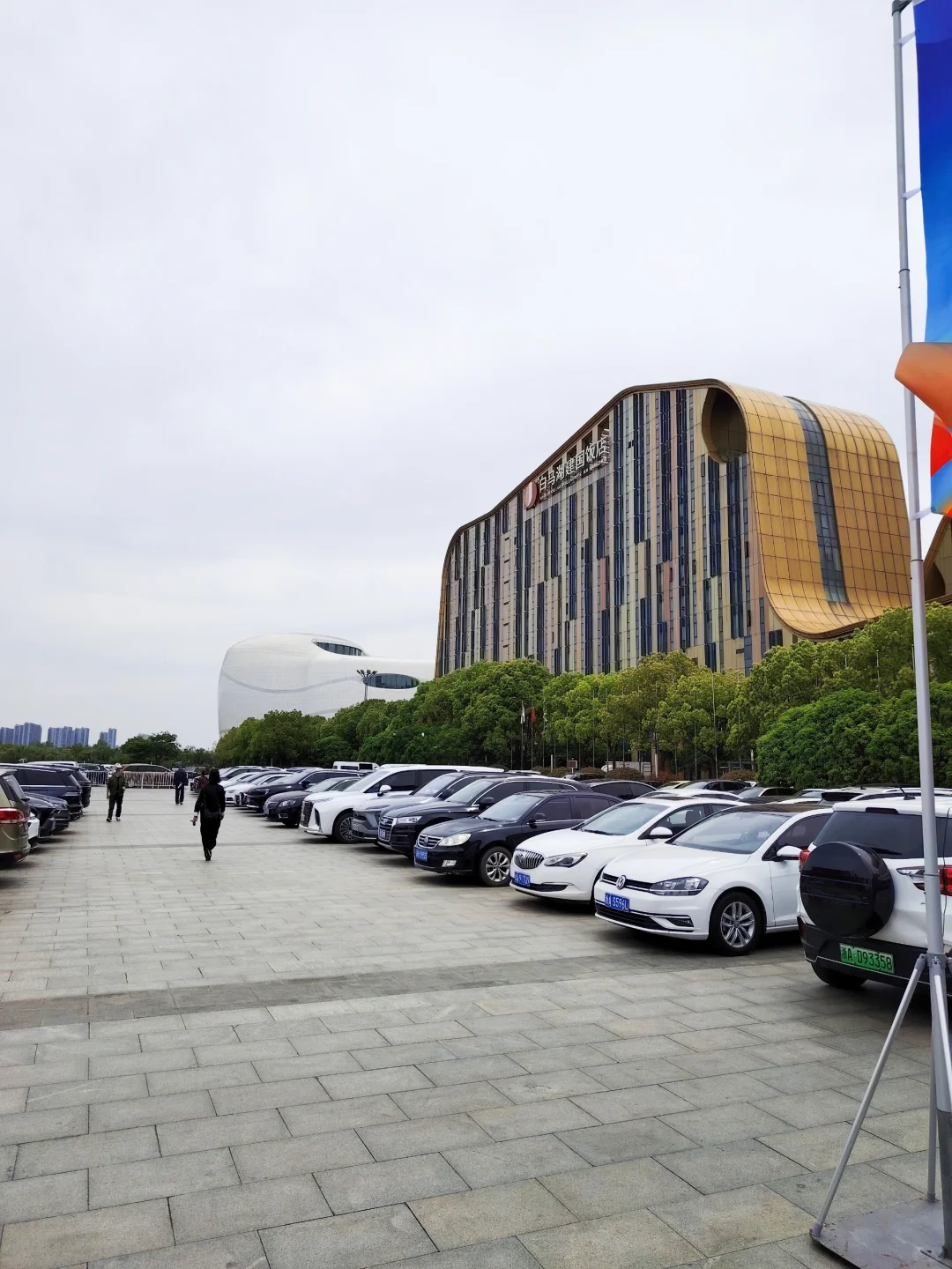 杭州白马湖国际会展中心就靠这俩展览会撑着