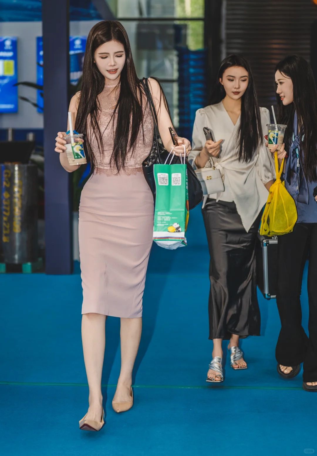 宝鸡市钛谷国际钛产业博览会街拍