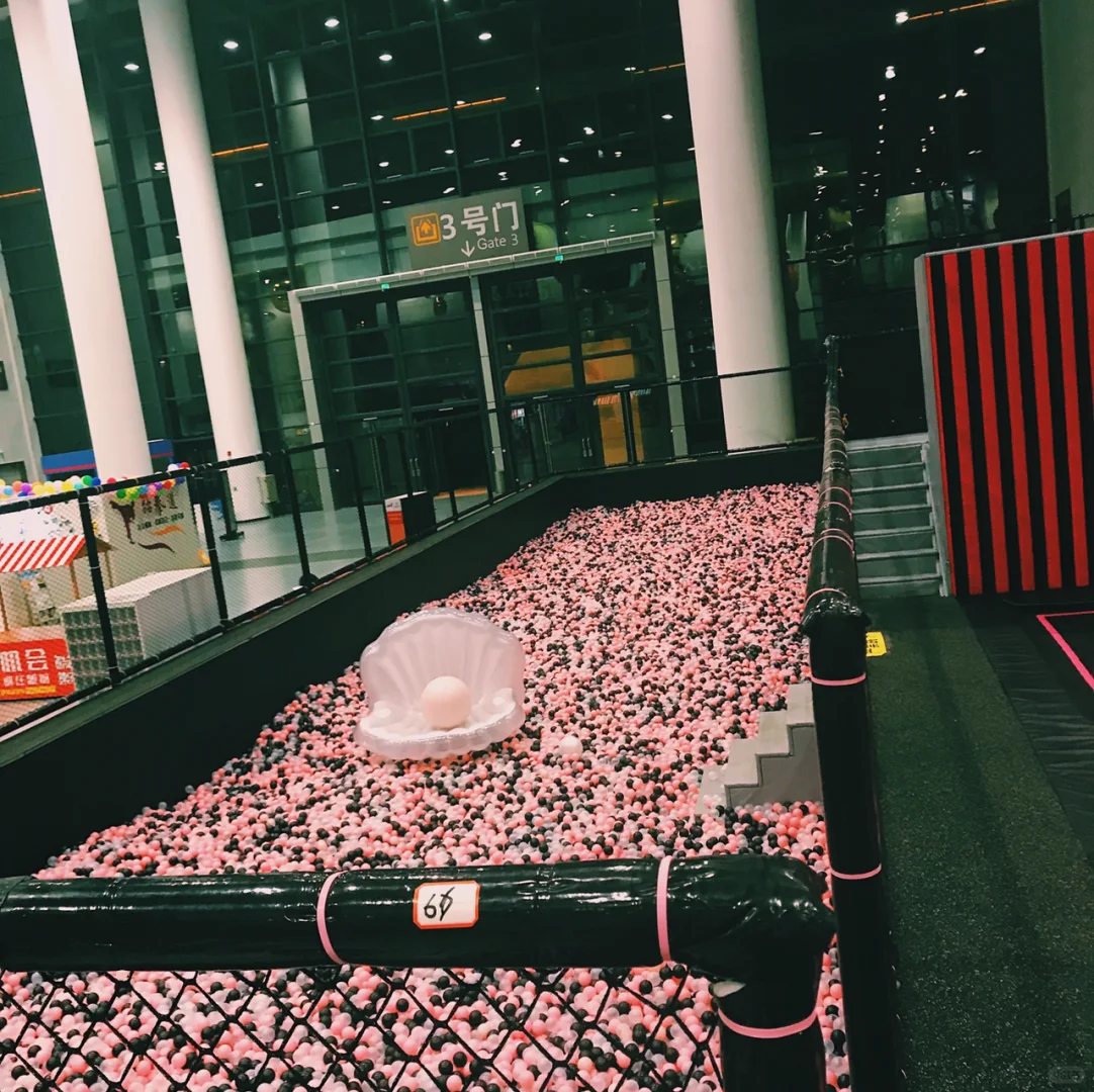 Hi jump跃动力蹦床公园（会展店）开业啦！