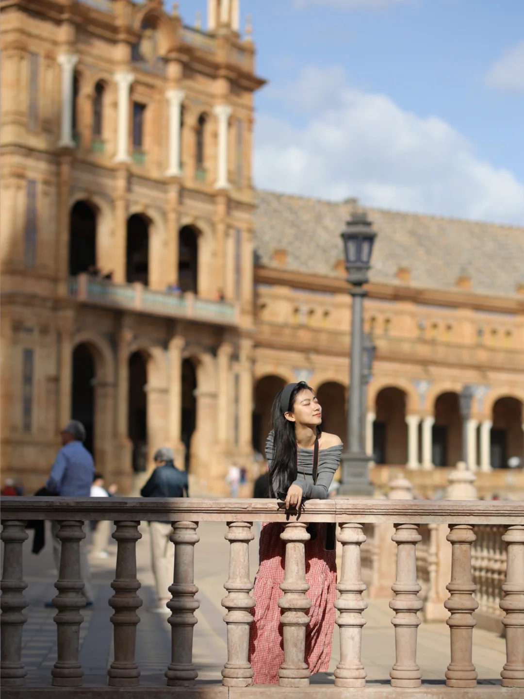 来西班牙一定要把日落留给西班牙广场！?