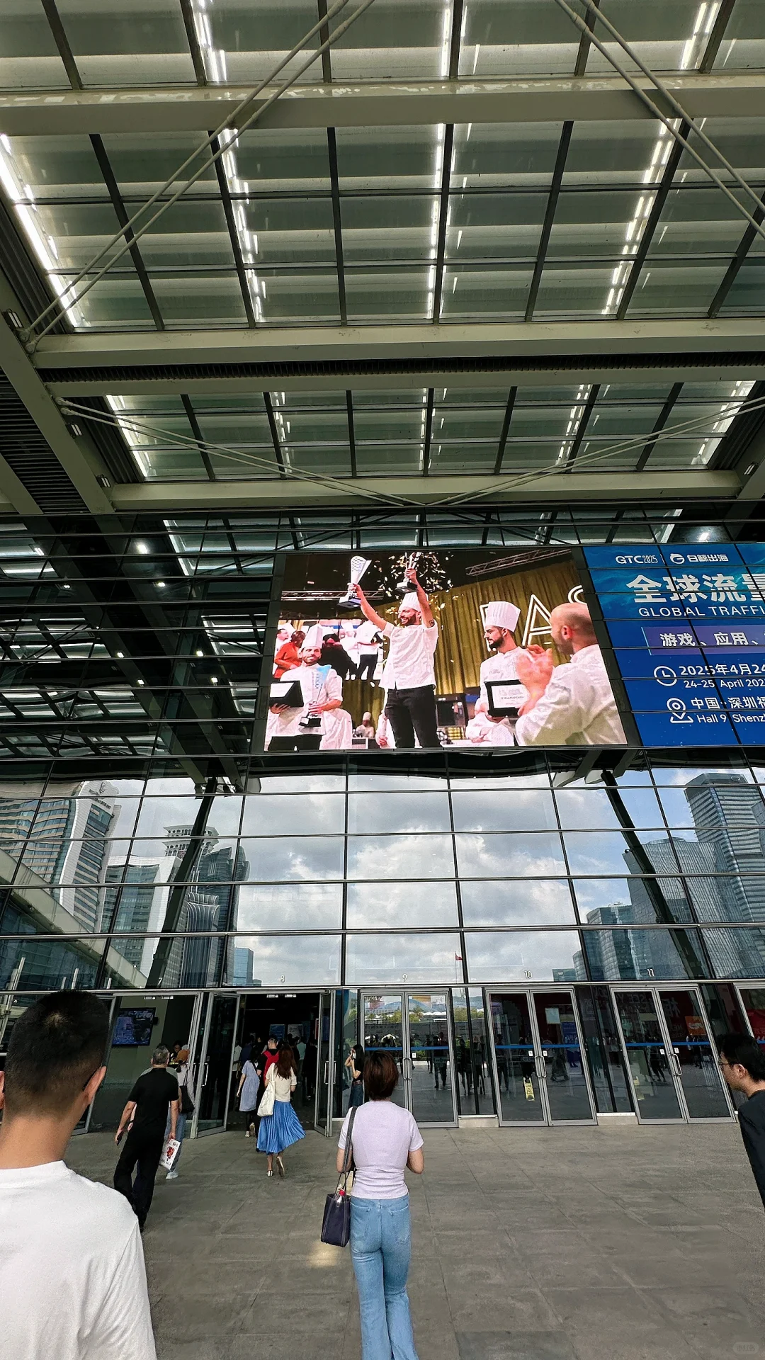 深圳冰淇淋展会，有多少人是把?吃饱了?