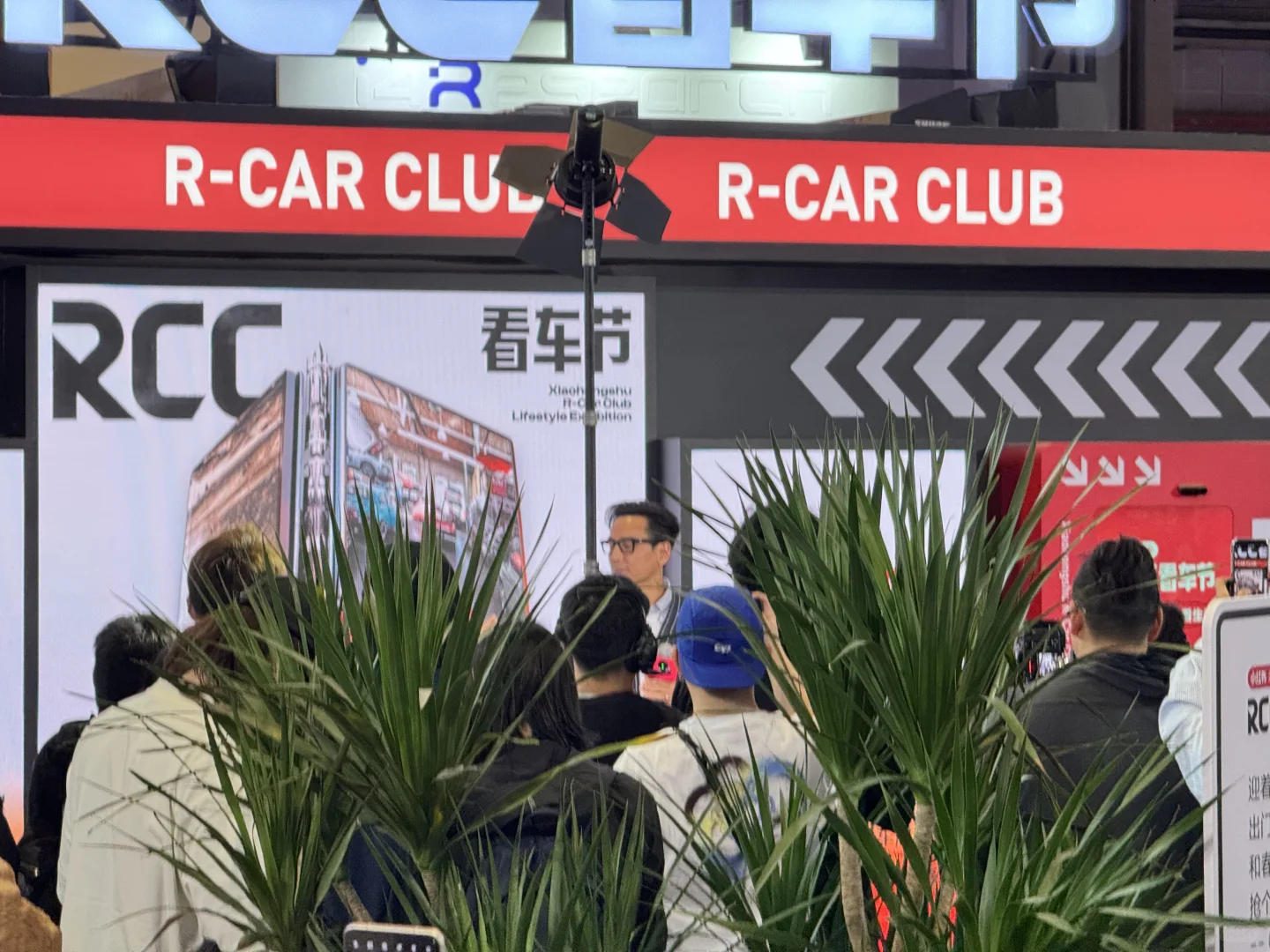 暴走上海国际汽车工业展览会??