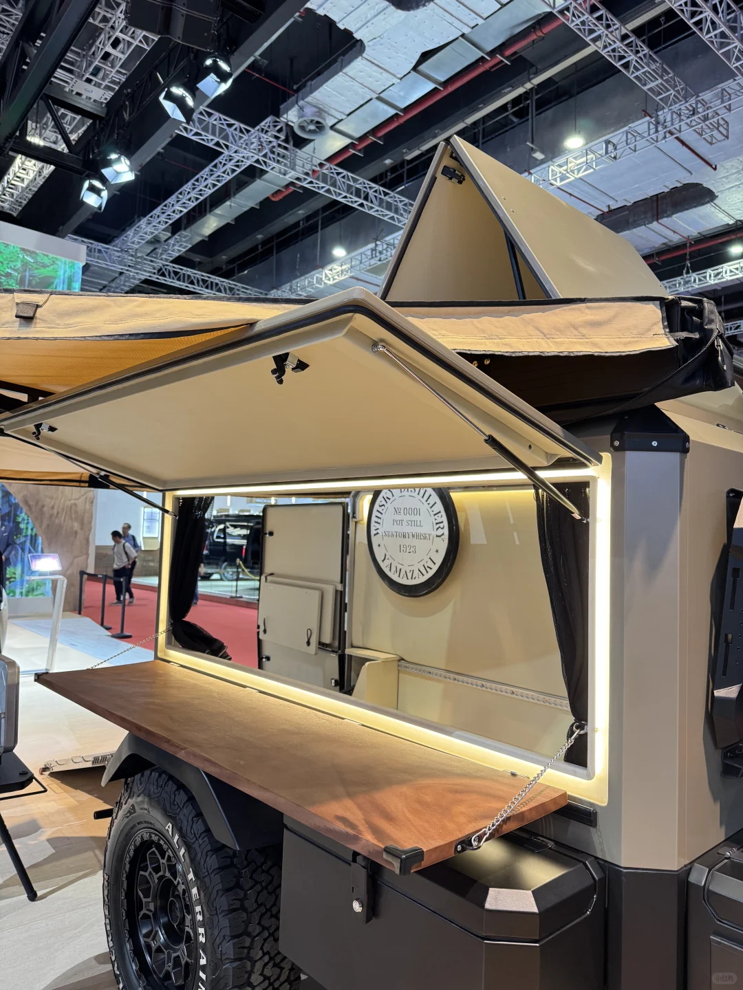 暴走上海国际汽车工业展览会??