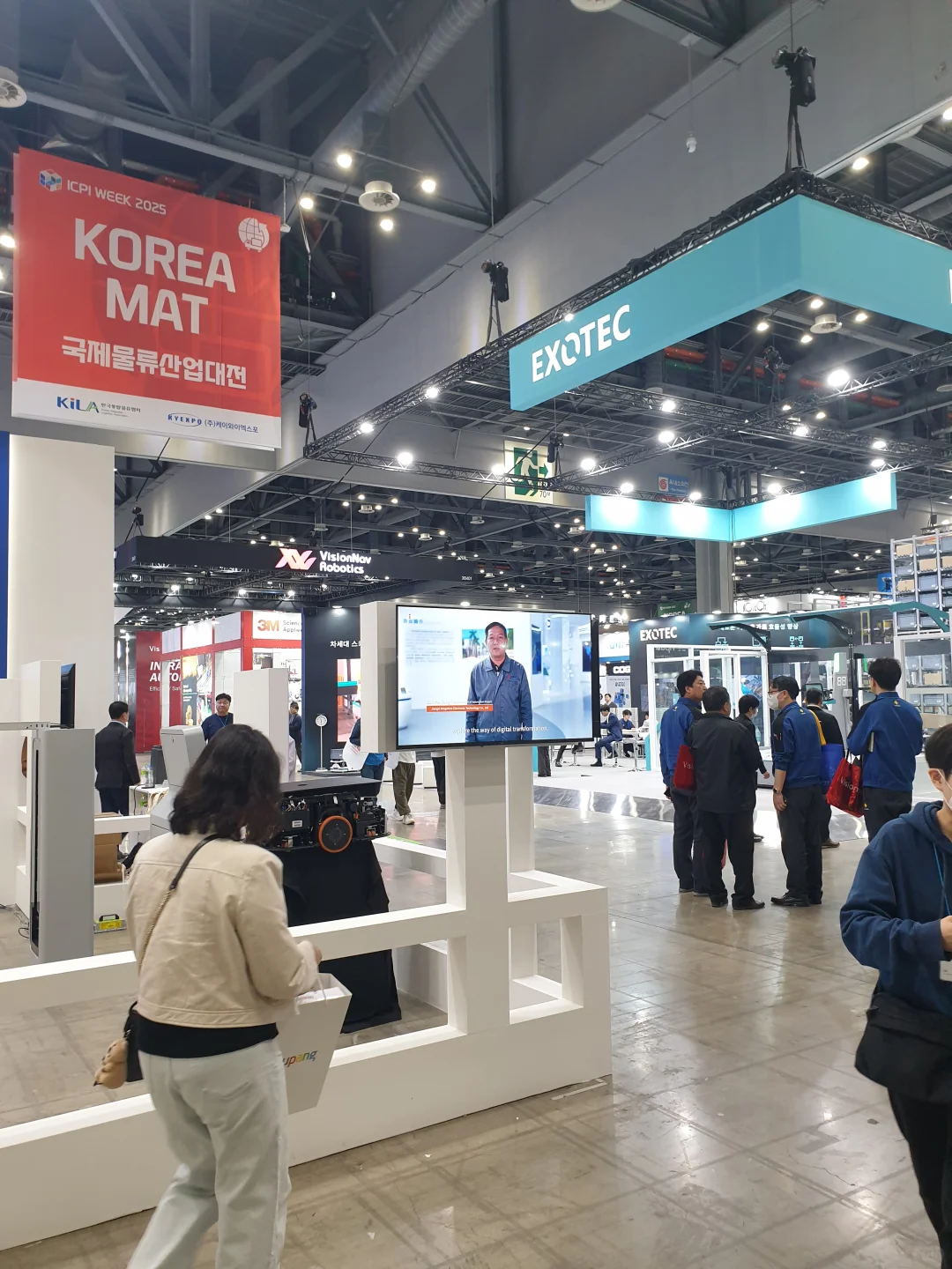 45岁翻译kintex展会第三天