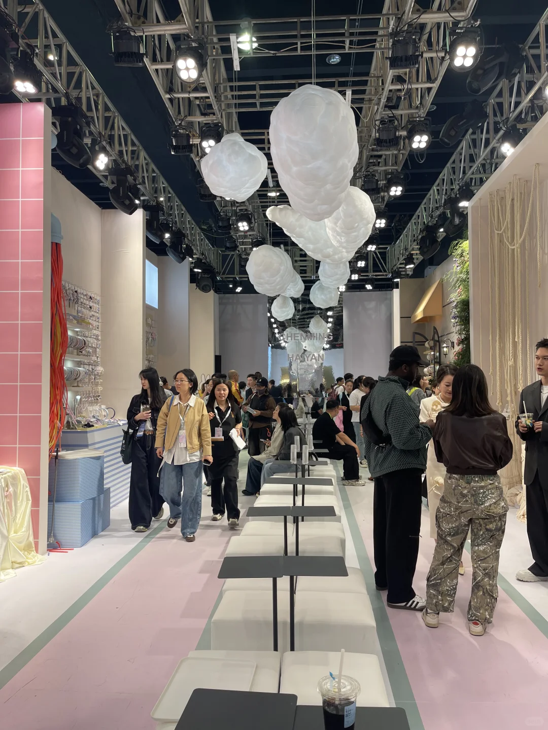 义乌饰品展开展第一天❗️逛到闭馆?