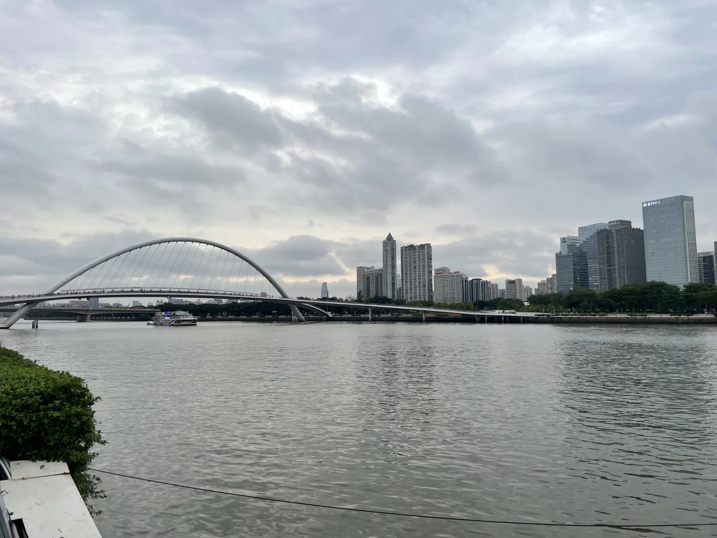 广交会Day 4，20.2J24 样品可零售