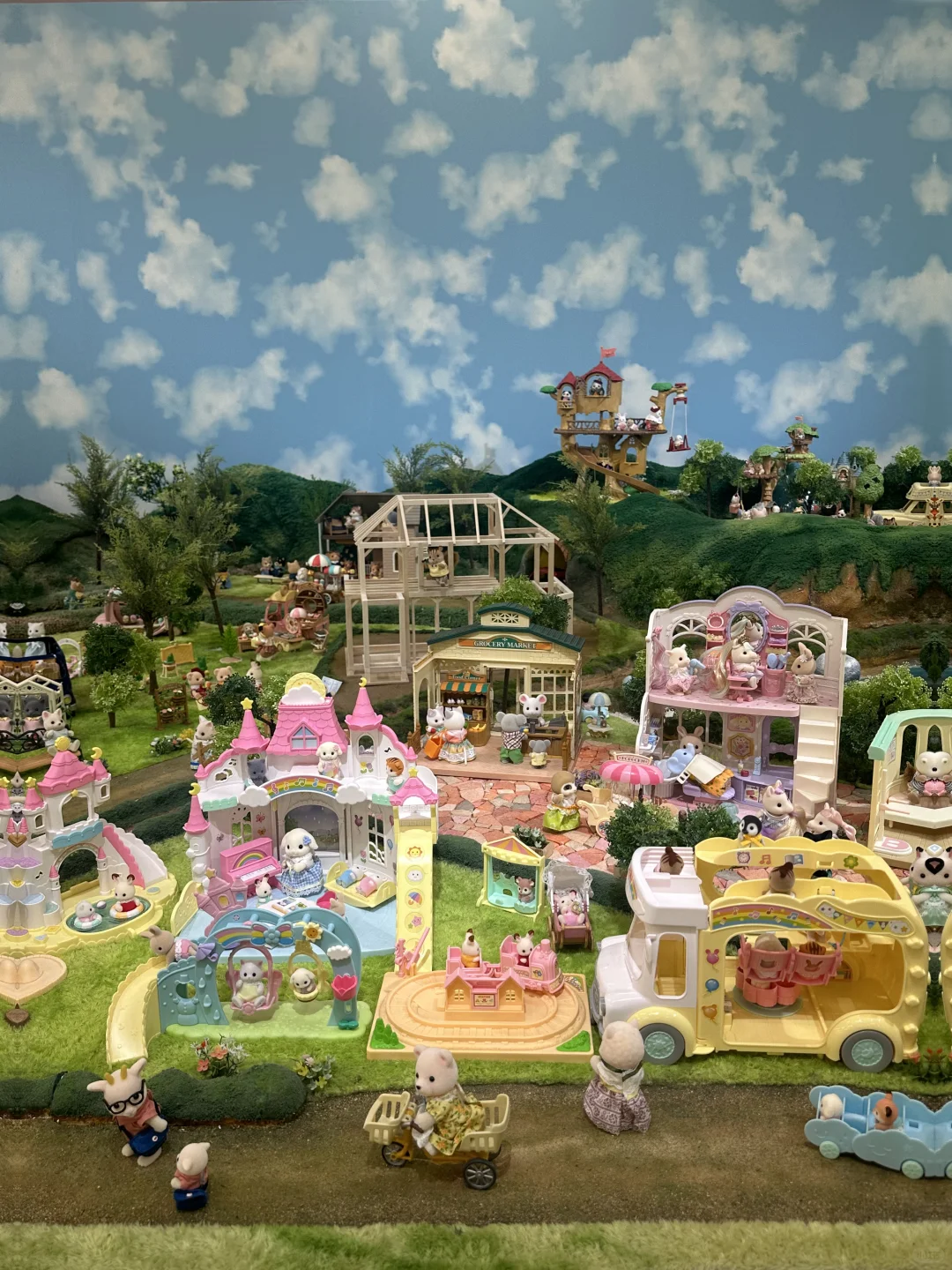 森贝儿四十周年展会 今日份 为可爱买单 ?