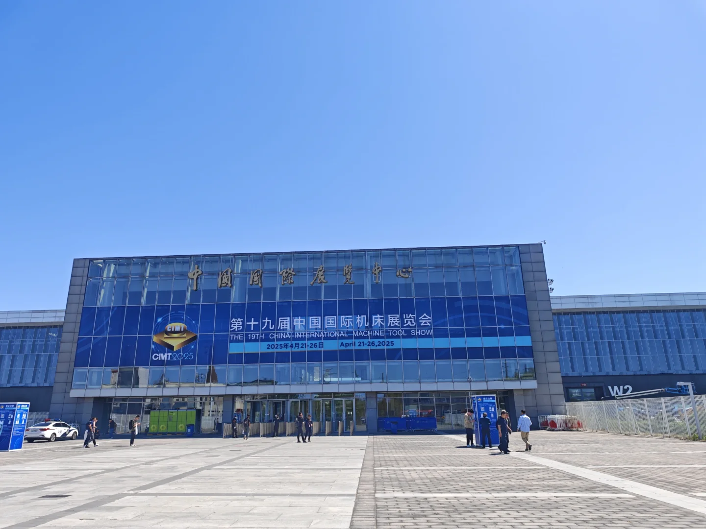 （恋与和暖暖都在e3）