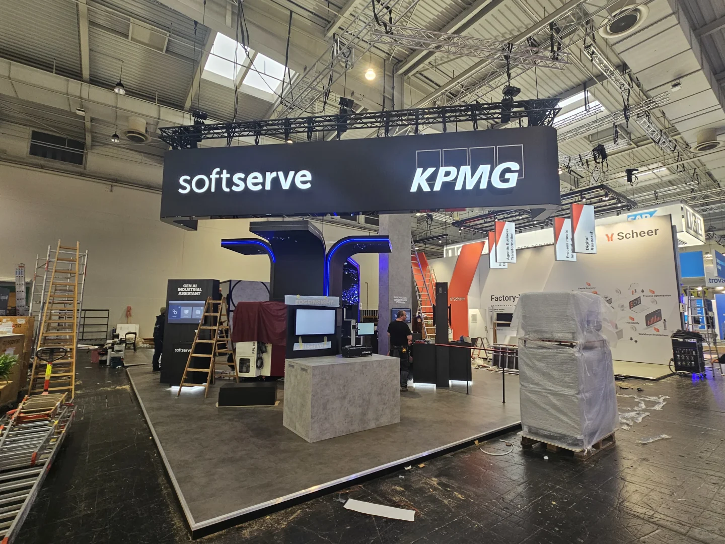 汉诺威展台搭建中，现场搭建实拍！