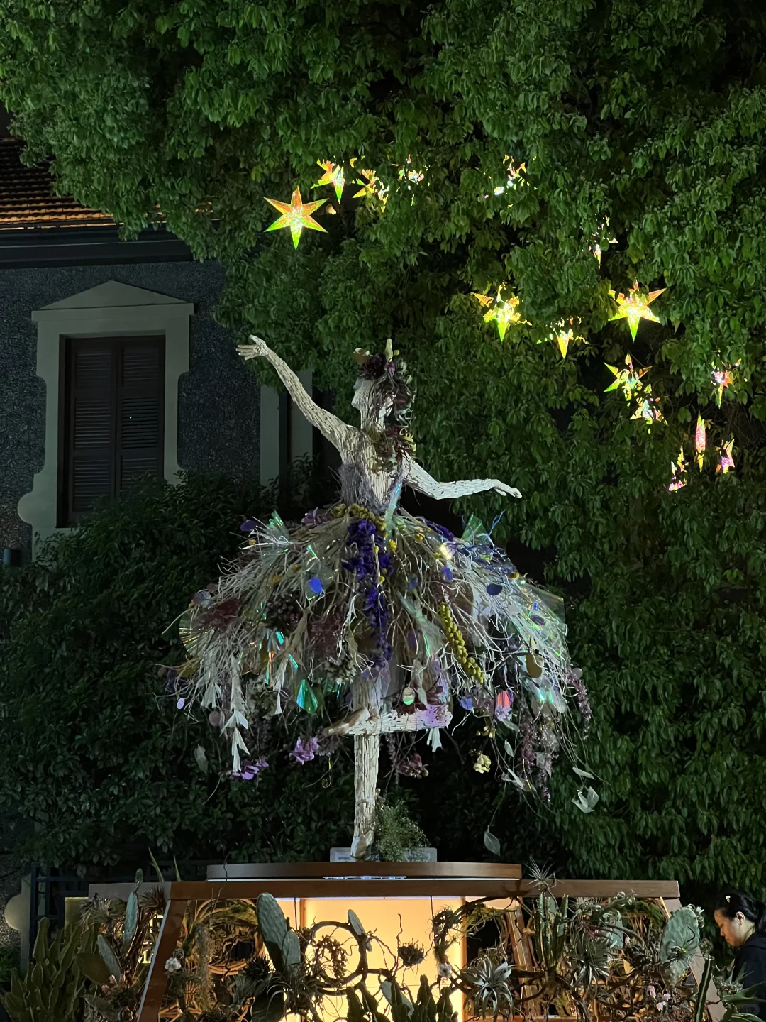 上海市中心的?玫瑰花园即将开启花海模式！！