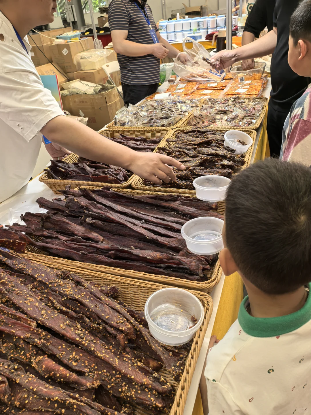 在长垣国际会展中心纹眉是什么体验