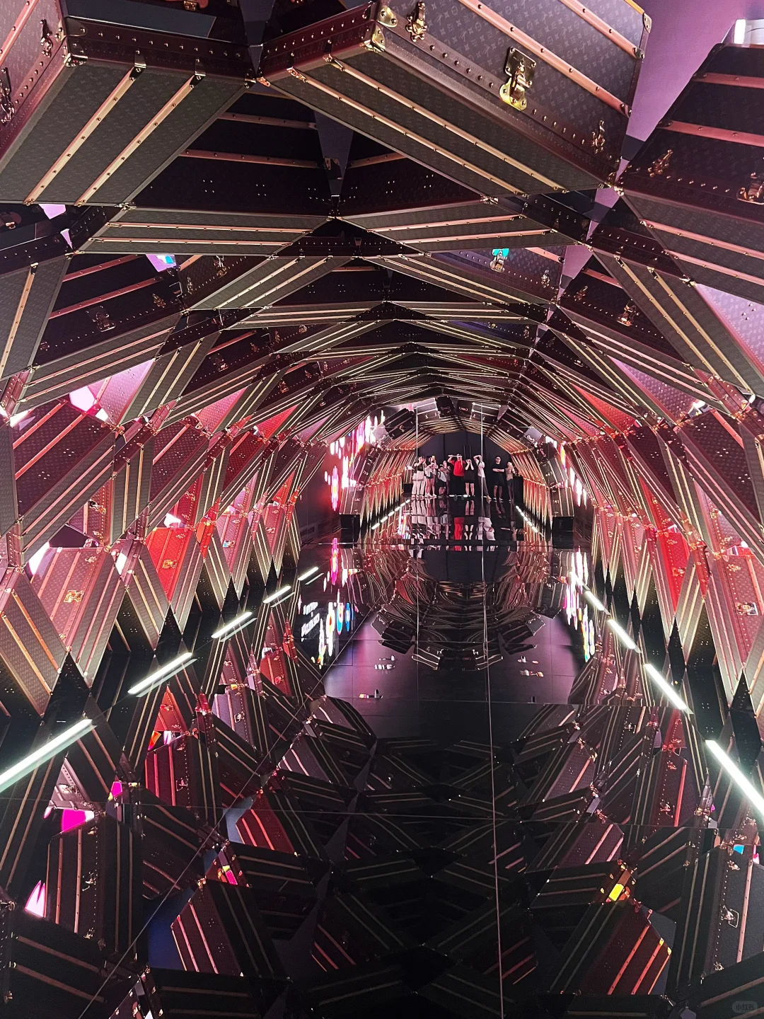 曼谷展??如何免费获得L V