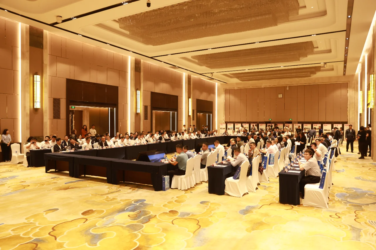 辽宁-重庆企业家座谈会圆满成功