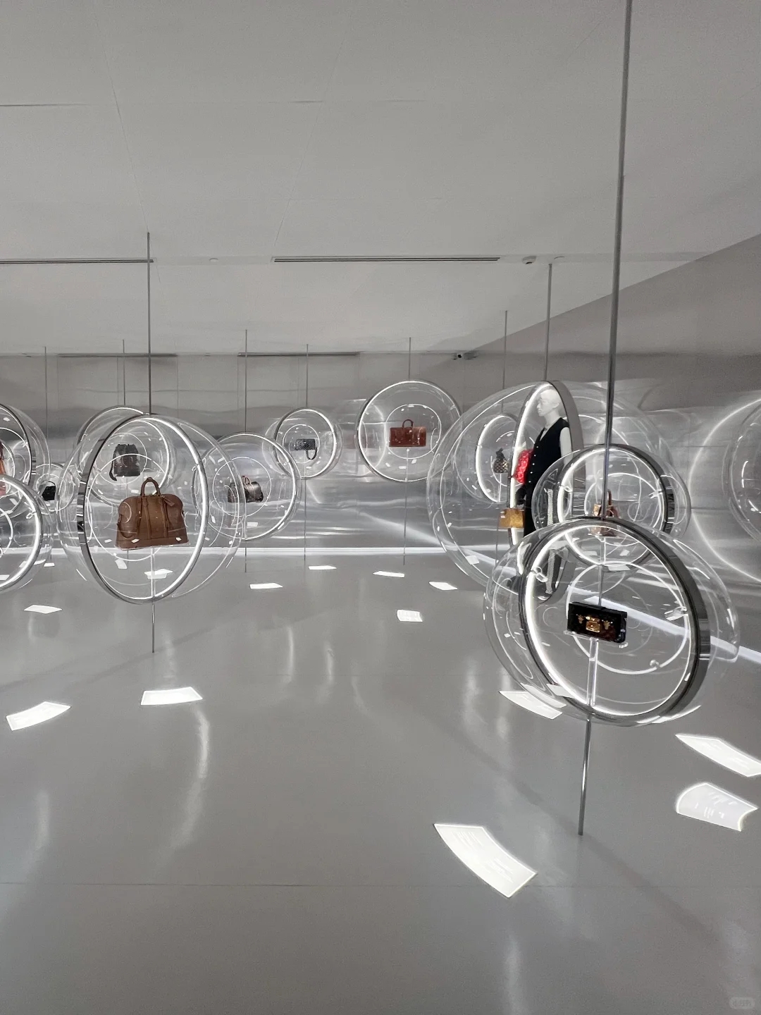 曼谷展??如何免费获得L V