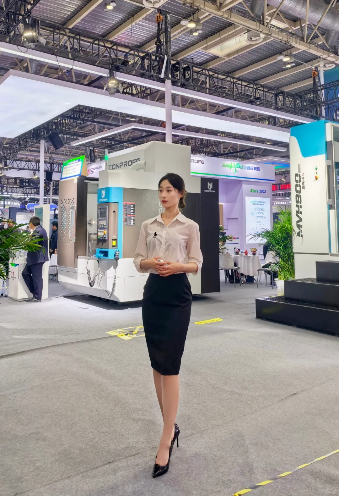 职业装配国际机床展 Cool ?