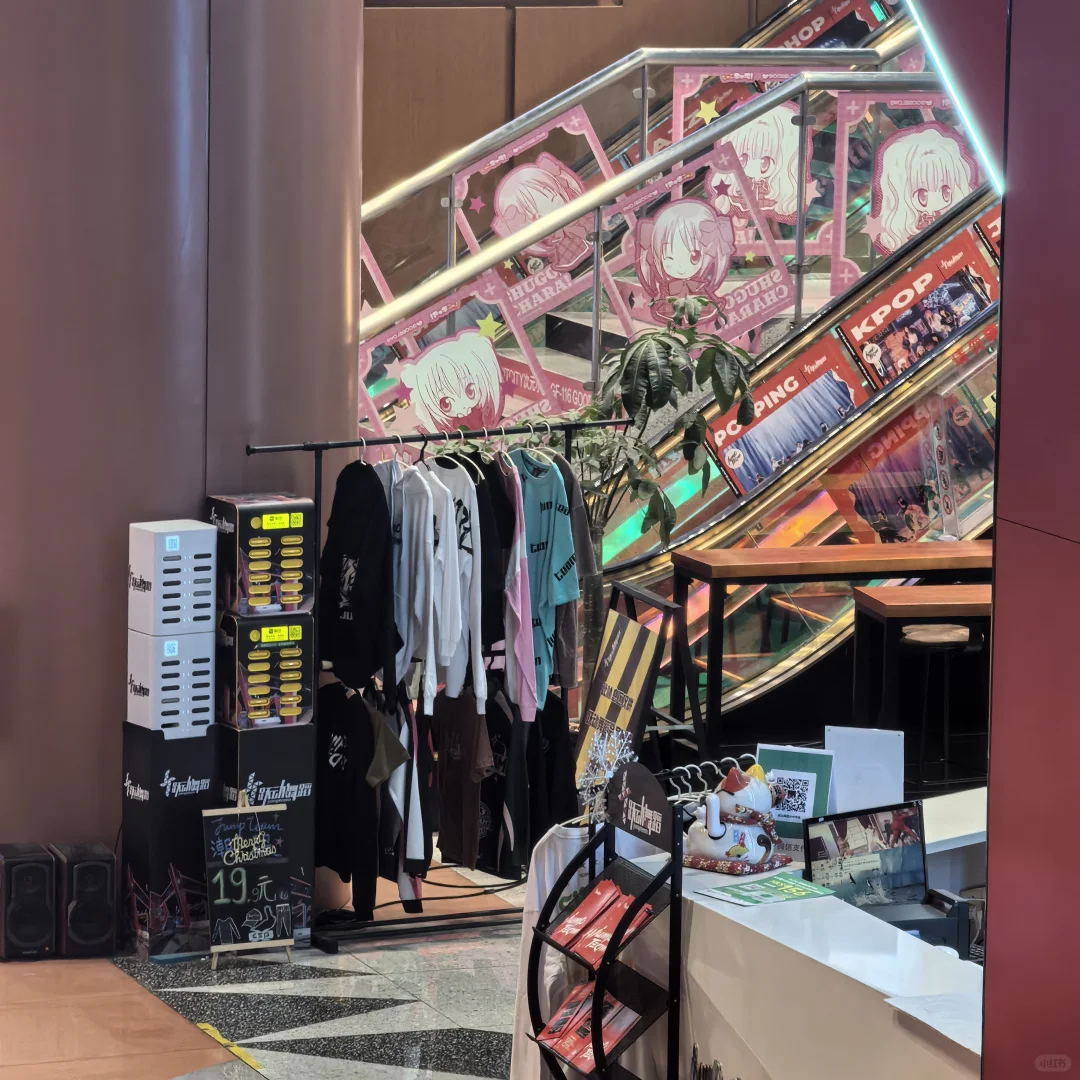 会展中心这一层简直就是二次元的天堂……
