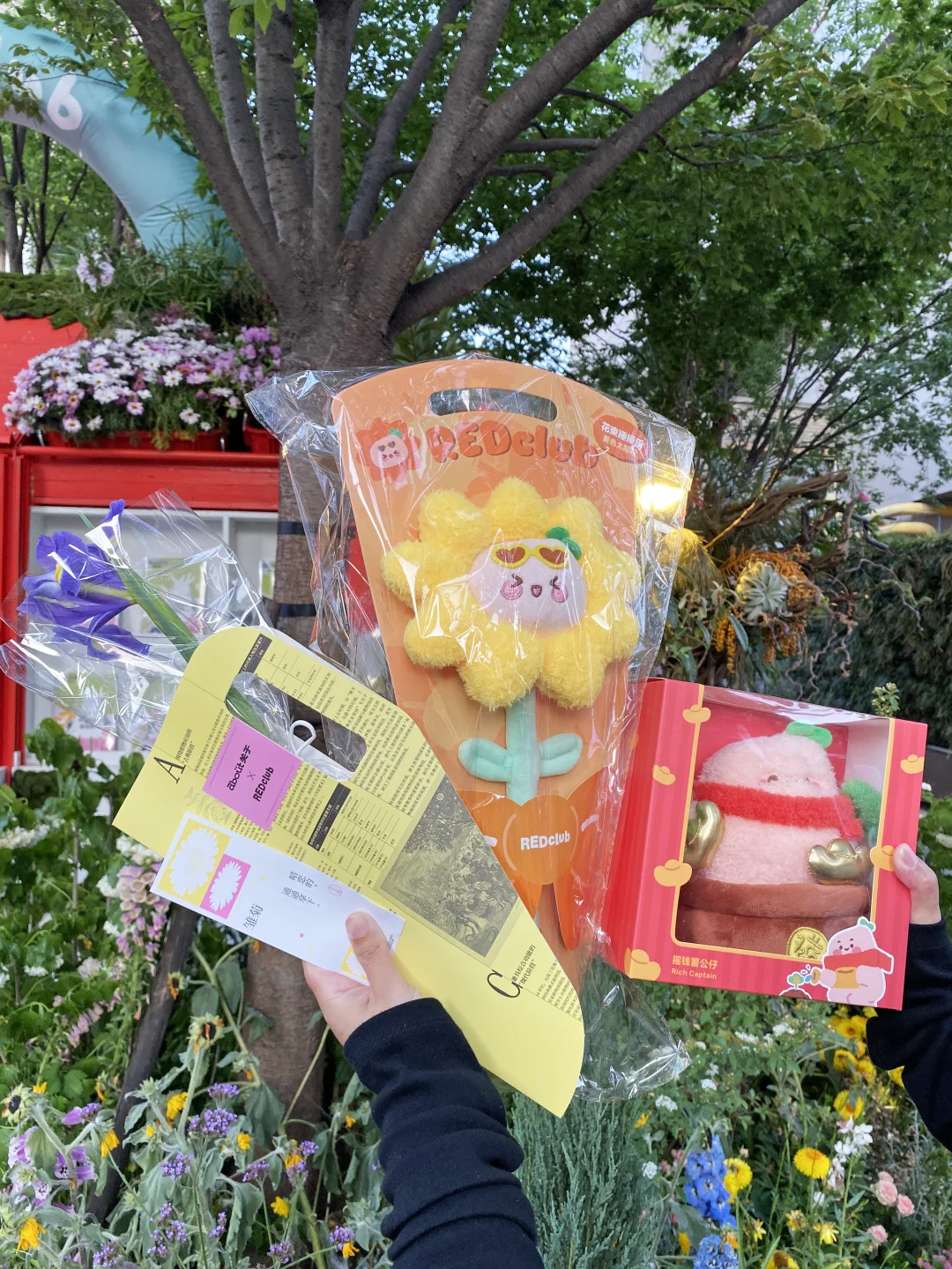 预计明天上海有1亿人来...（附避开人群攻略