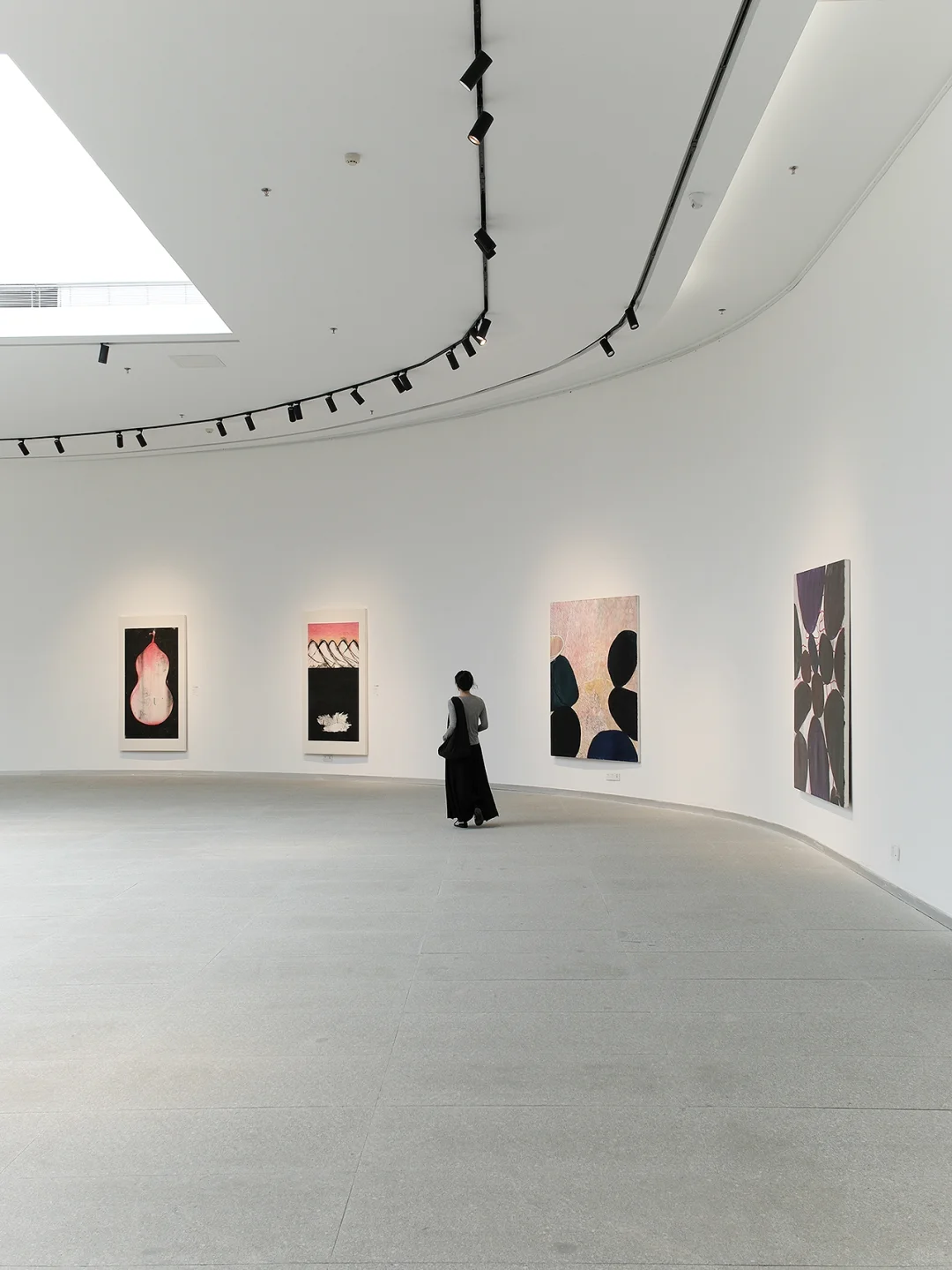 ?广州免费新展丨窥见AI时代的局限与广阔～