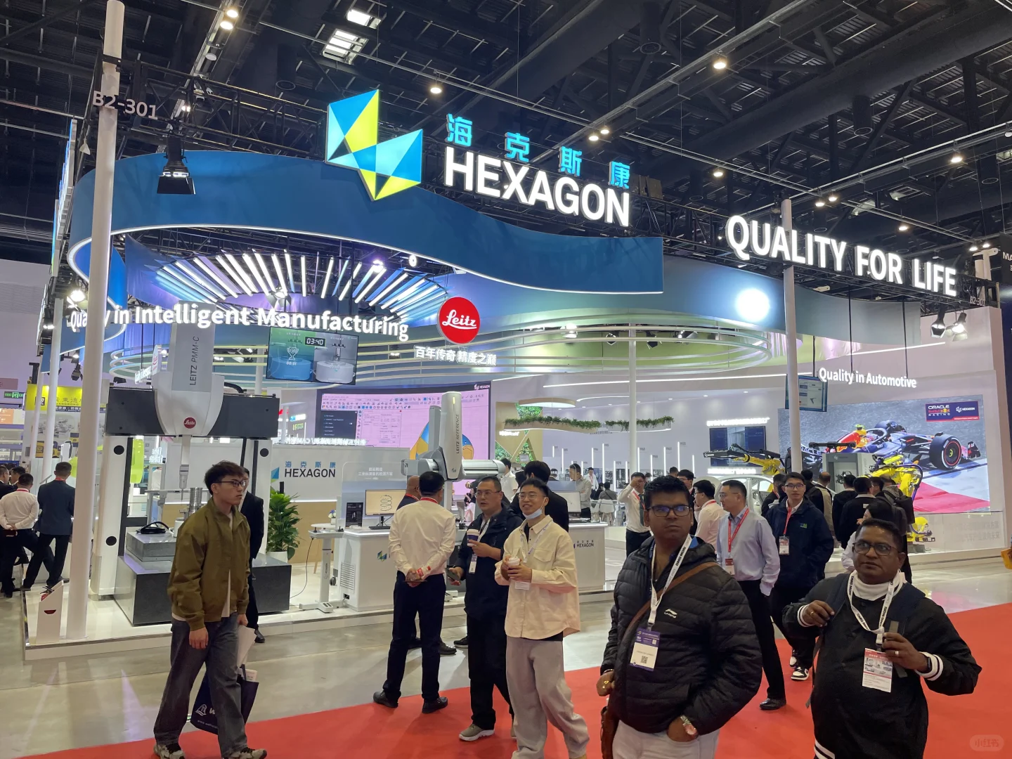 猜一下哪一个是我们搭建的?