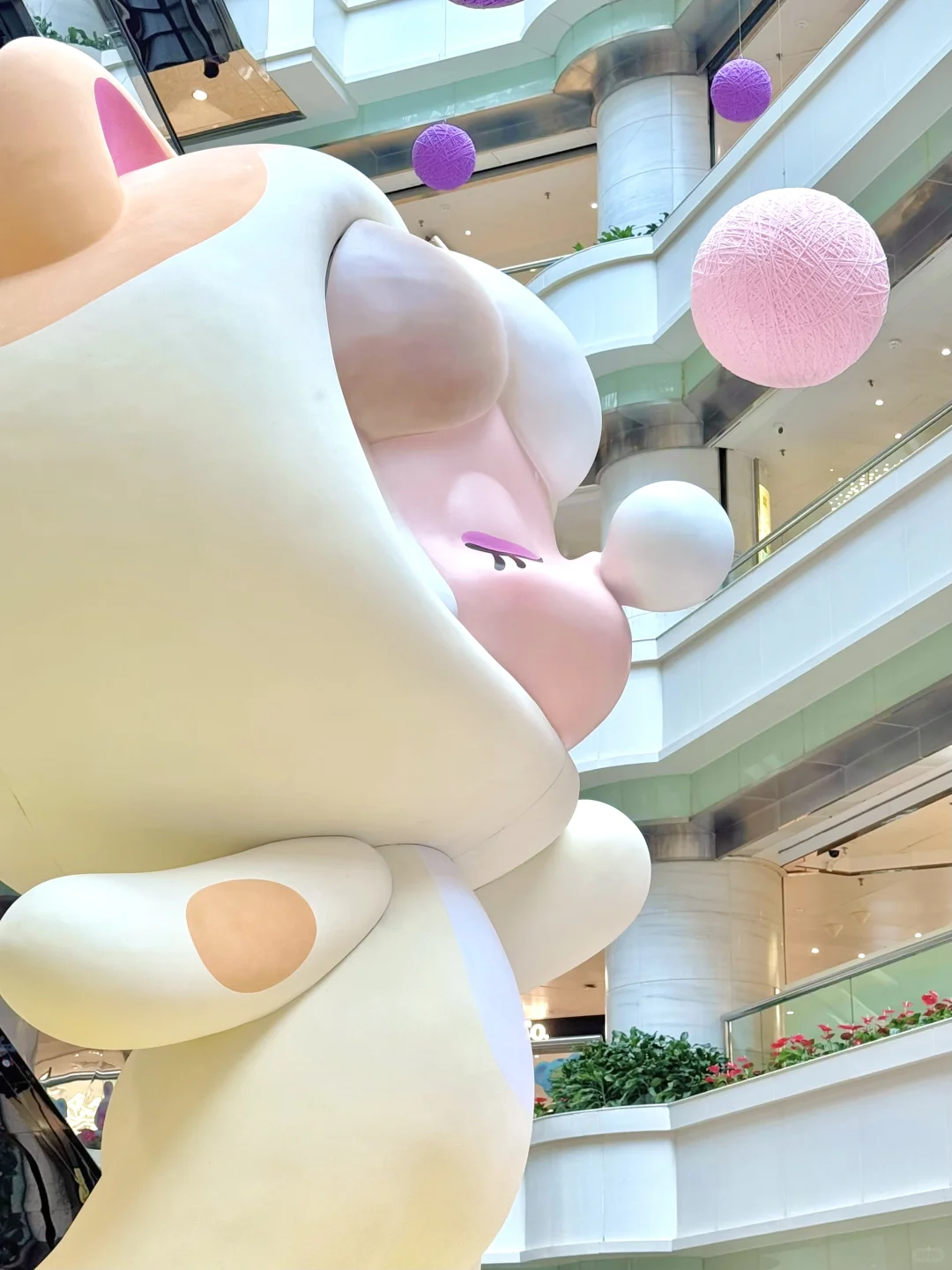 广州?新展｜超好拍!! 被巨型猫咪可爱晕??