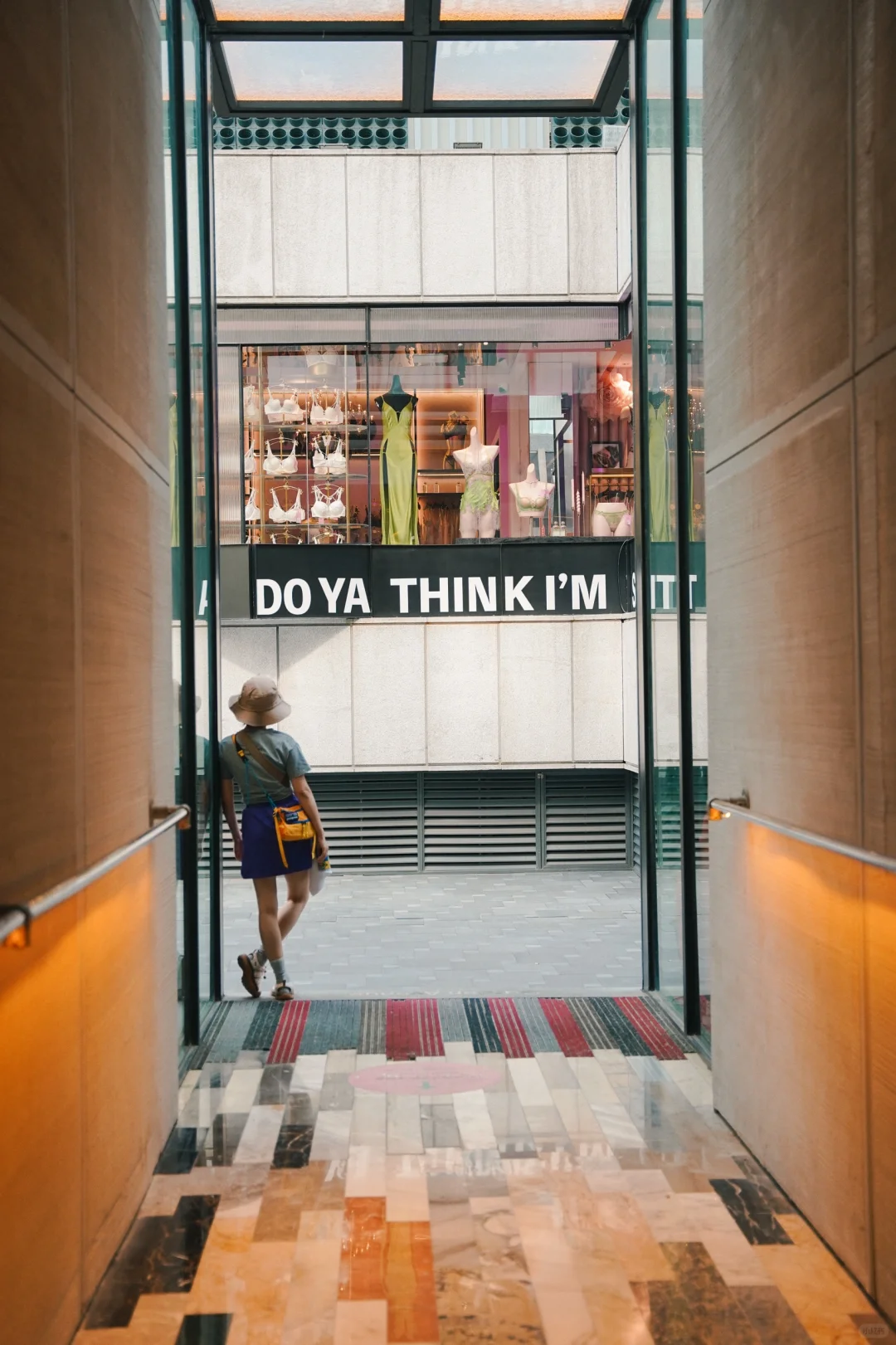 ?️?新展|五一来武汉,不看人头来看展?