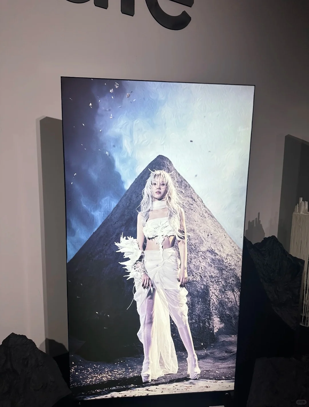 娃七周年展览会 视听新歌 全员solo ??