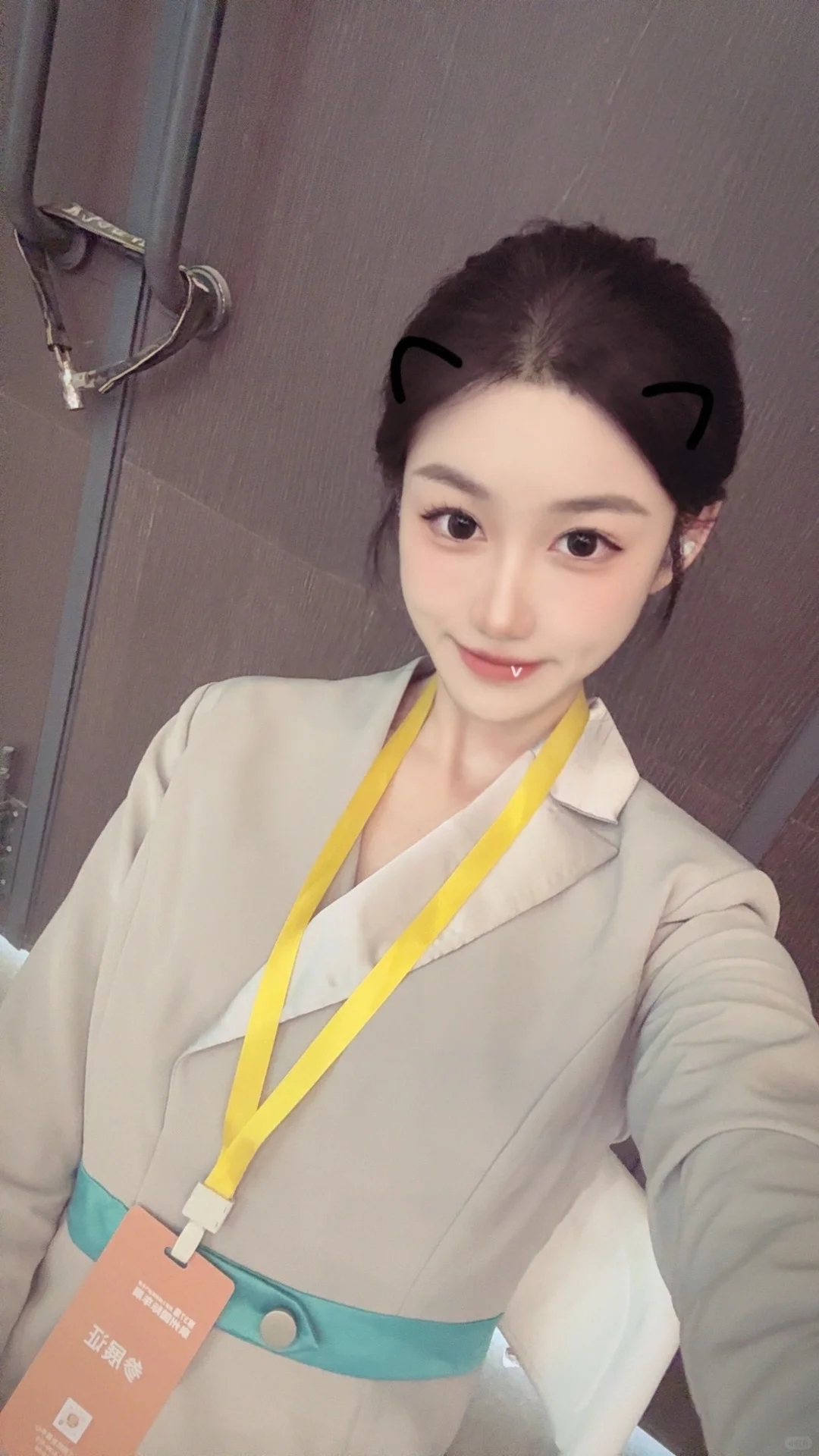 03女大勇闯晋江车展礼仪