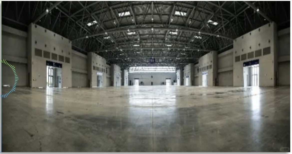 像高铁站又像演唱会还可以办展