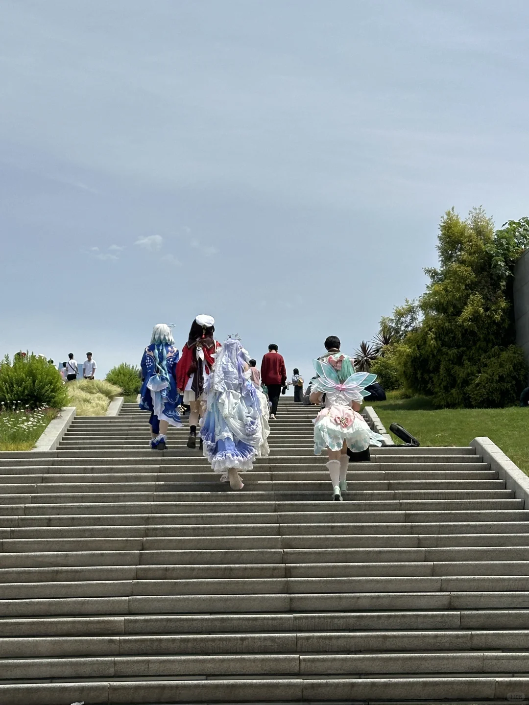 哇塞！！！！今天全成都的人都来西博成了吧。。。。