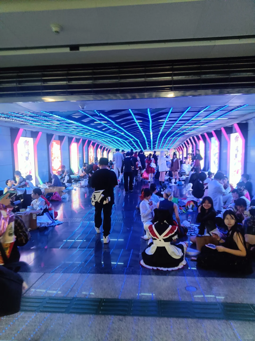 去会展中心漫展了！