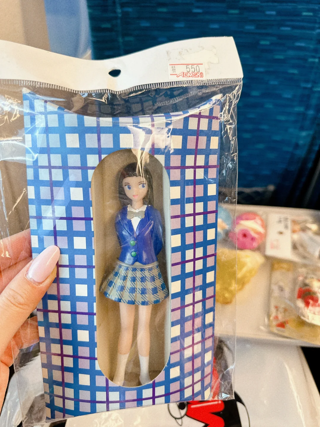 在大阪中古玩具店买到了oneoff…