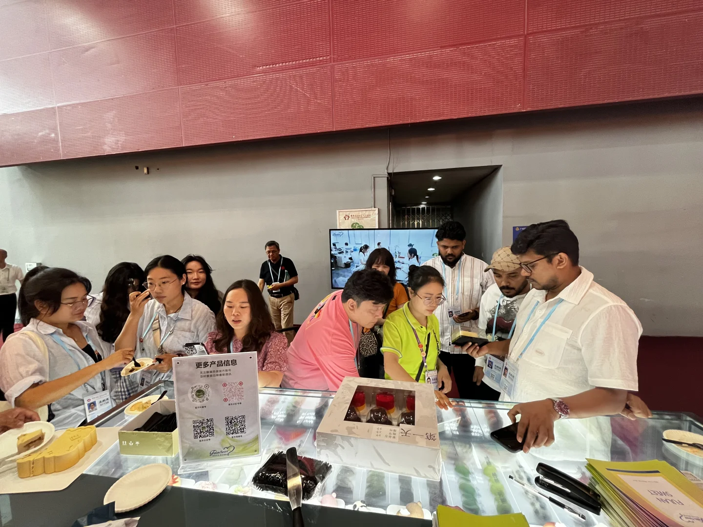 广交会B馆13.2A22，宝子们，免费试吃