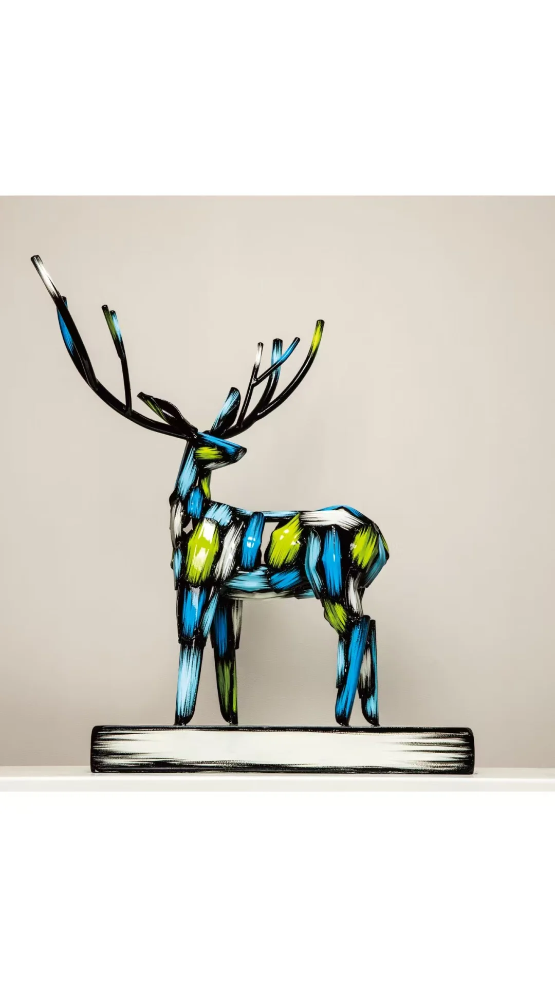 她用“画”写日记，每一幅作品都是生活注脚