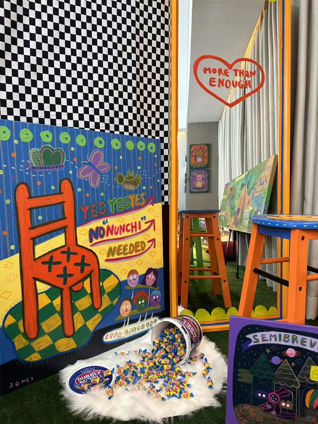 她用“画”写日记，每一幅作品都是生活注脚