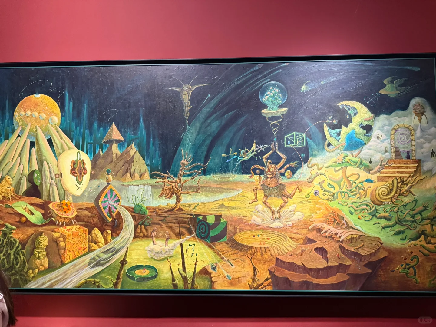 央美毕业展人好多